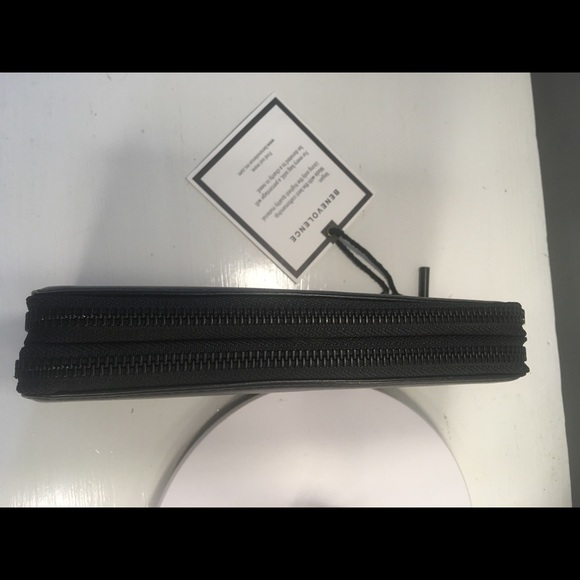 NWT Benevolence Wallet. Vegan, tons of pockets, double zipper - Picture 2 of 7